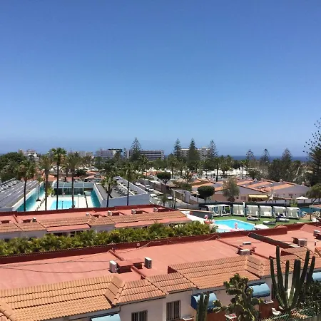 Iguazu Seaview Near Yumbo Playa del Ingles (Gran Canaria)